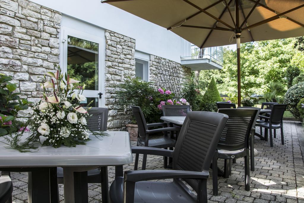 Hotel Riviera Blu Tirrenia Buitenkant foto