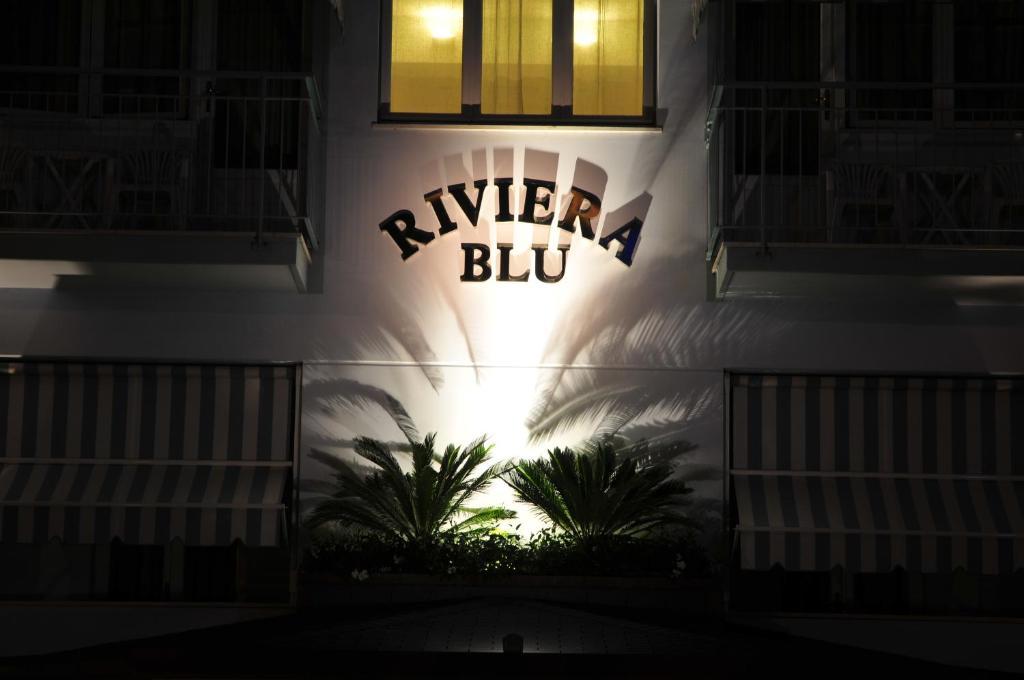 Hotel Riviera Blu Tirrenia Buitenkant foto